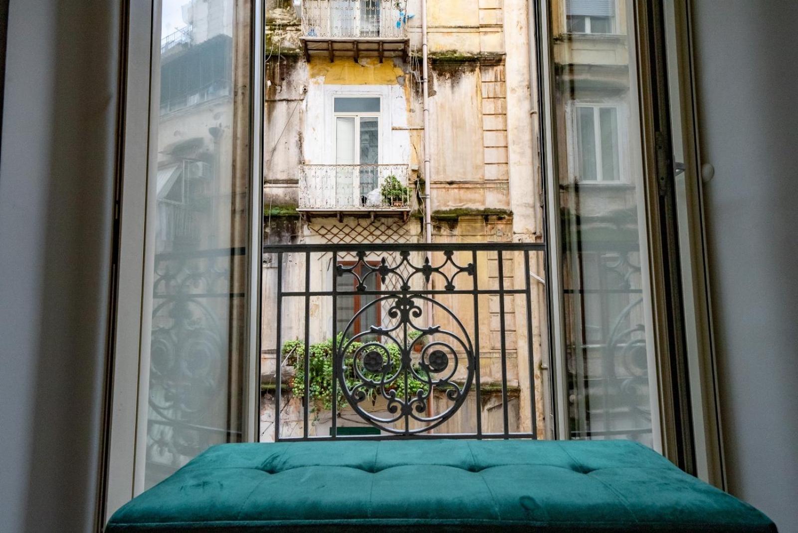 Bovio Boutique Studio Apartment Napoli Exterior foto