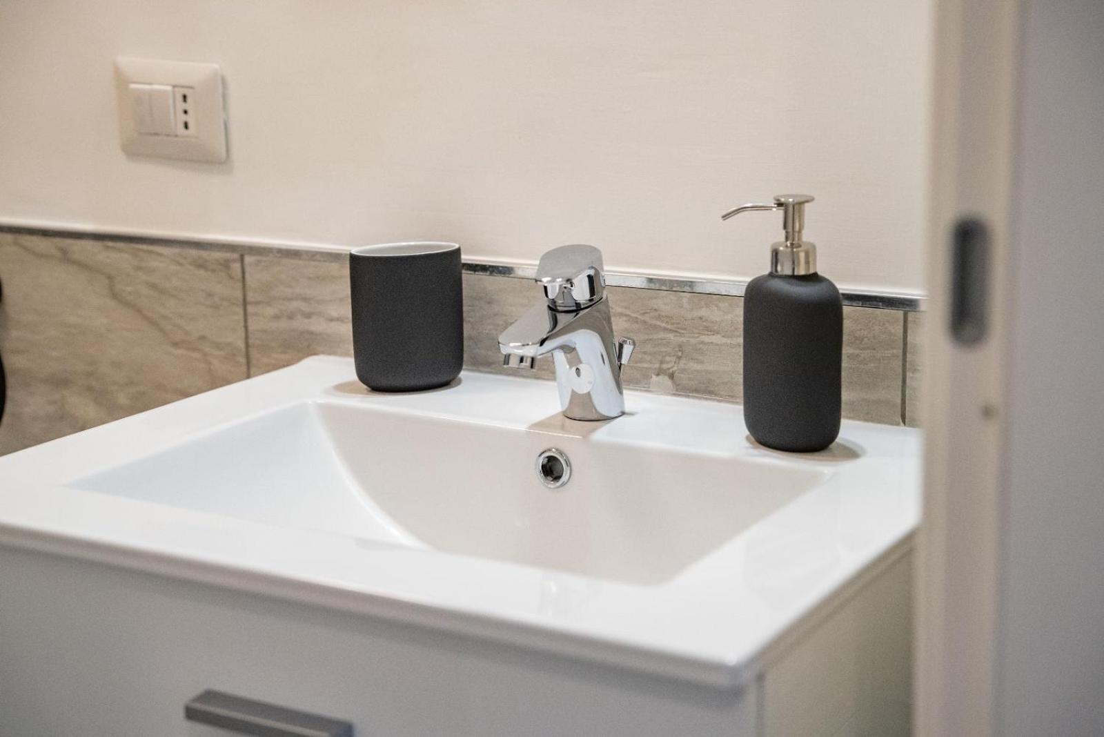 Bovio Boutique Studio Apartment Napoli Exterior foto